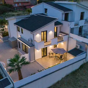 Casa vacanze - Intera Italia